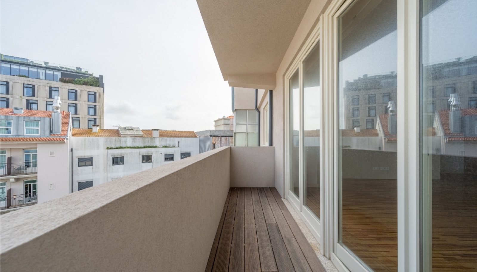 Apartamento T1 com varanda, para venda, no centro do Porto, Portugal_259168