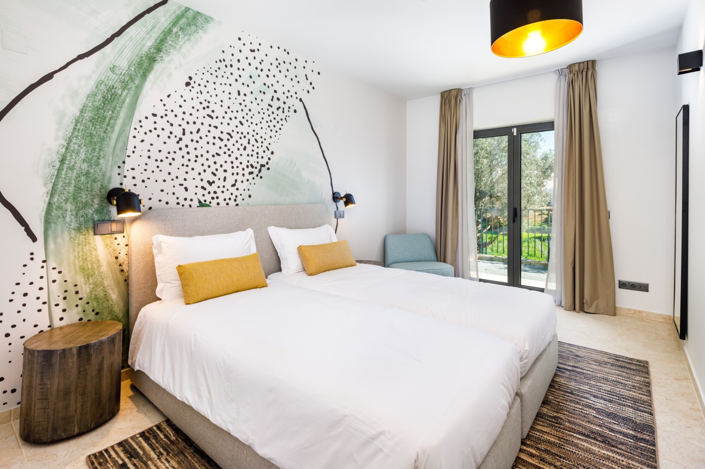 5 Bedroom Villa in luxury condominium with private pool, Carvoeiro, Algarve_259452