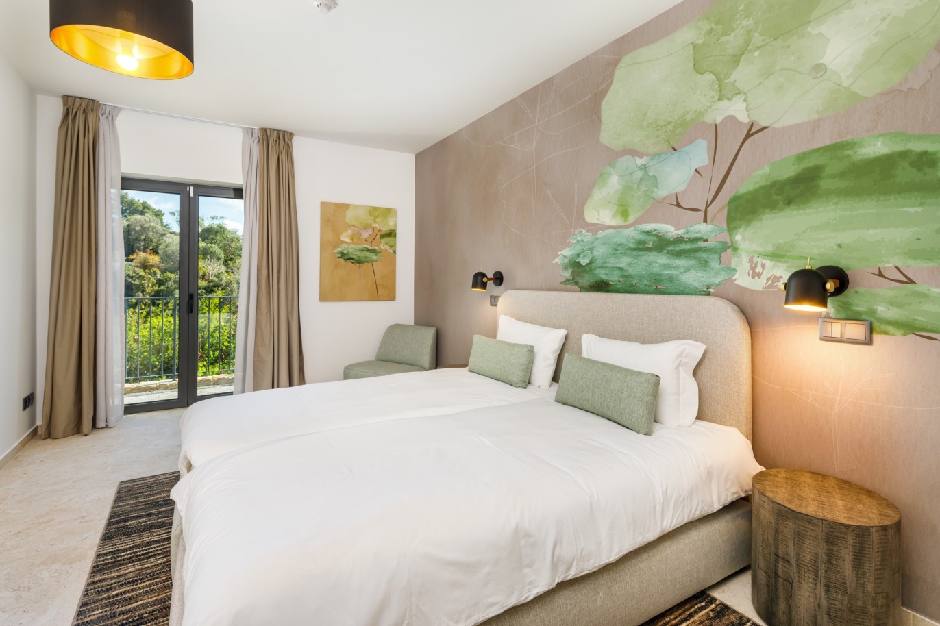 5 Bedroom Villa in luxury condominium with private pool, Carvoeiro, Algarve_259457