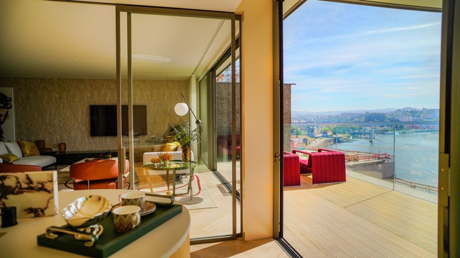 Appartement duplex de 4+1 chambres avec vue sur le fleuve, à vendre, Porto, Portugal_259805