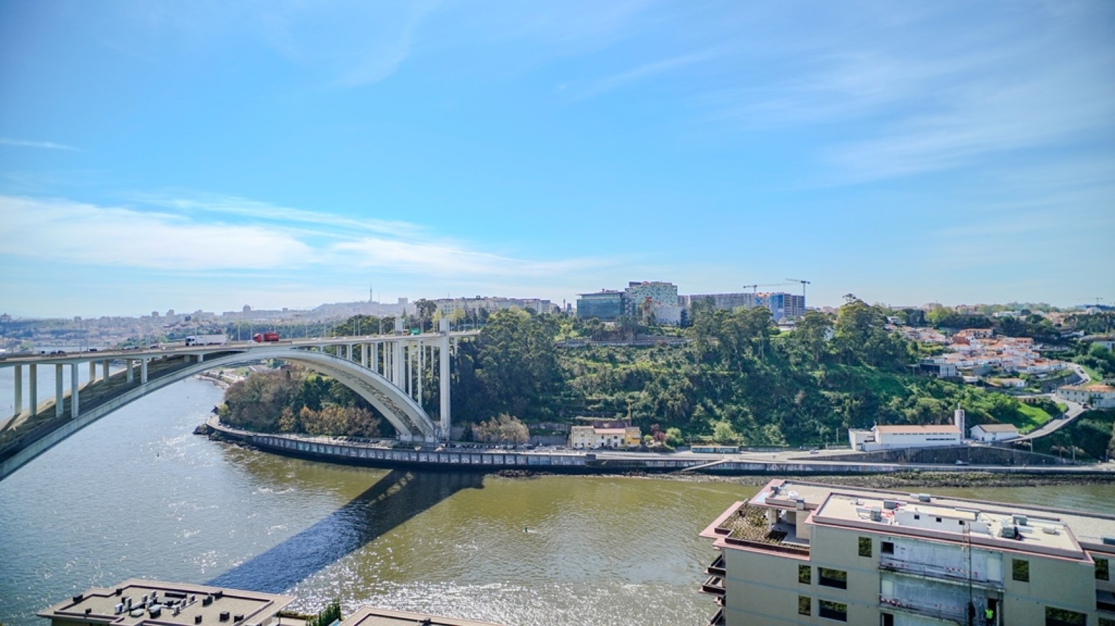 Appartement de 4 chambres avec vue sur le fleuve, à vendre, Porto, Portugal_260536
