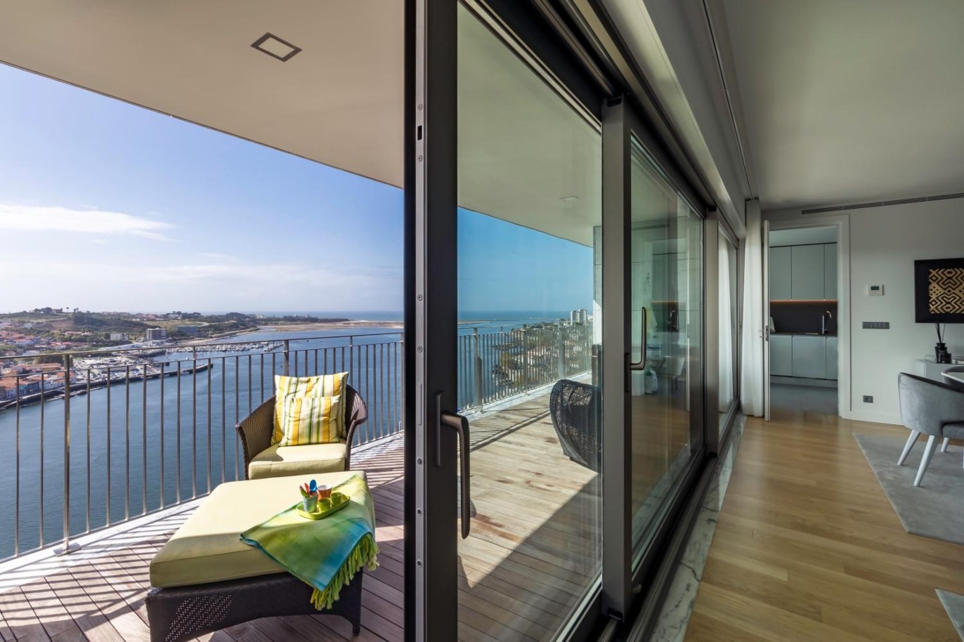 Vier-Zimmer-Wohnung mit Flussblick in Foz, zu verkaufen, Porto, Portugal_261031