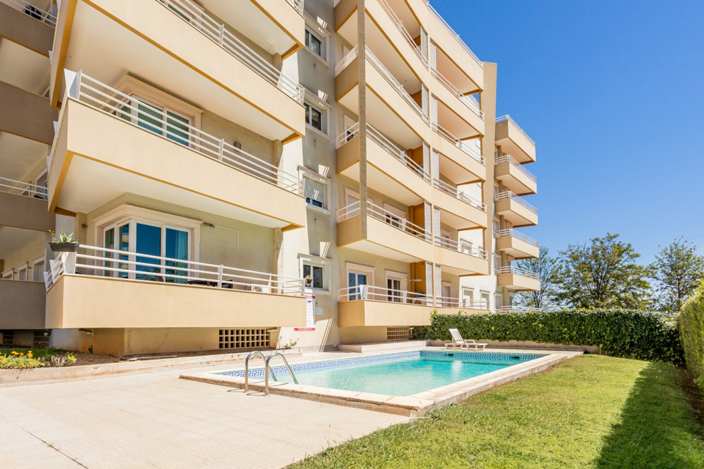 Fantastic 2-bedroom apartment for sale in Portimão, Algarve_261456