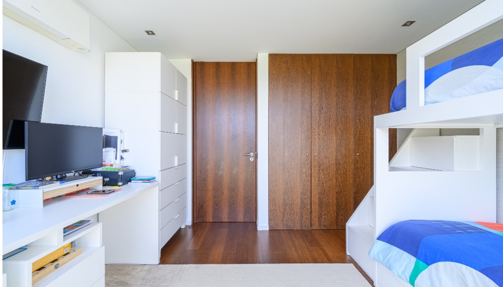 Three-bedroom duplex apartment with garden, for sale, Matosinhos, Portugal_261540