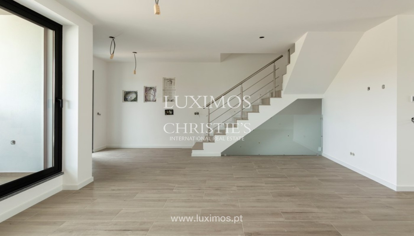4 Bedroom Villa/Townhouse's Image 5