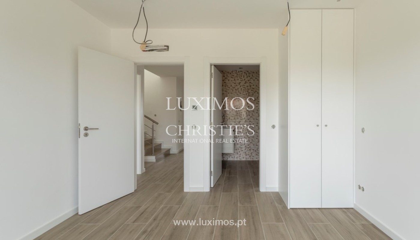4 Bedroom Villa/Townhouse's Image 6