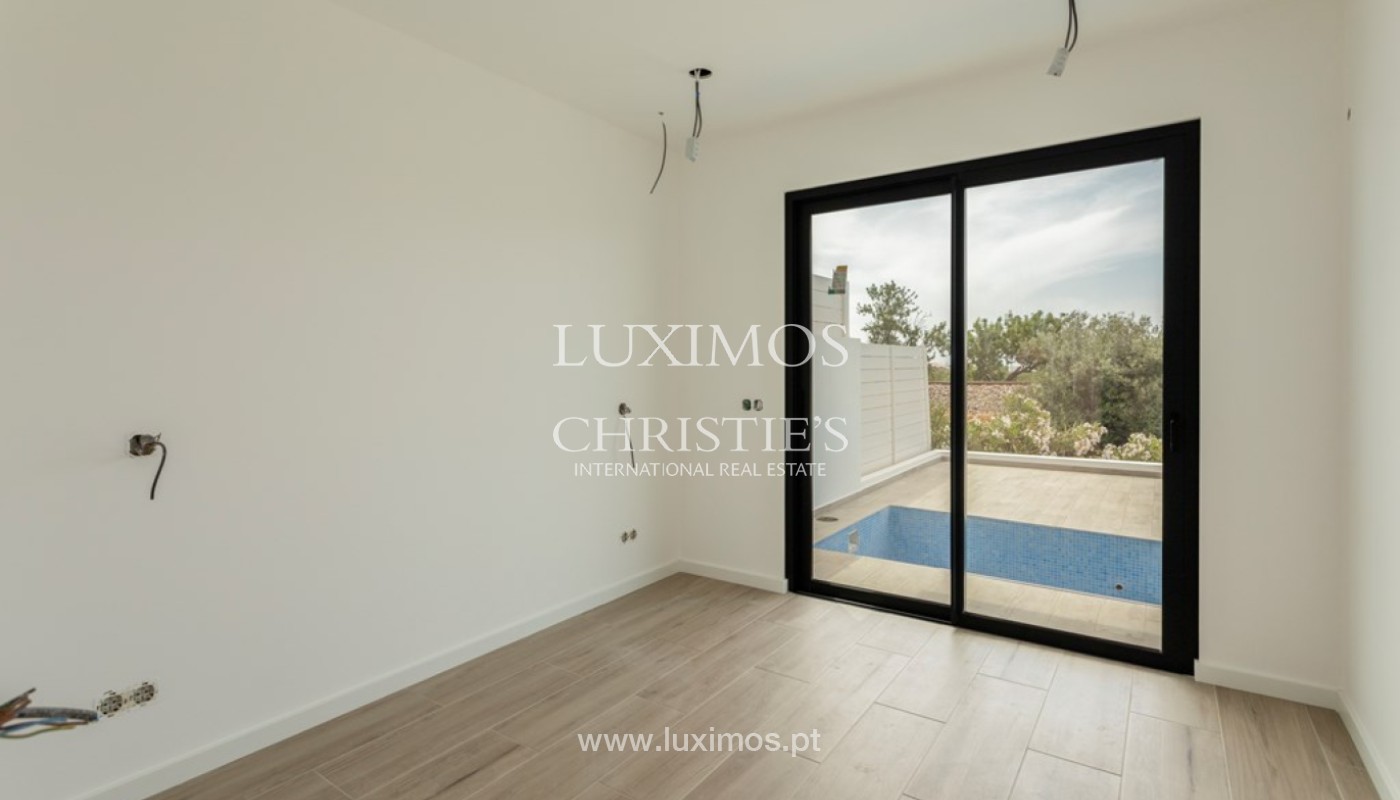 4 Bedroom Villa/Townhouse's Image 11