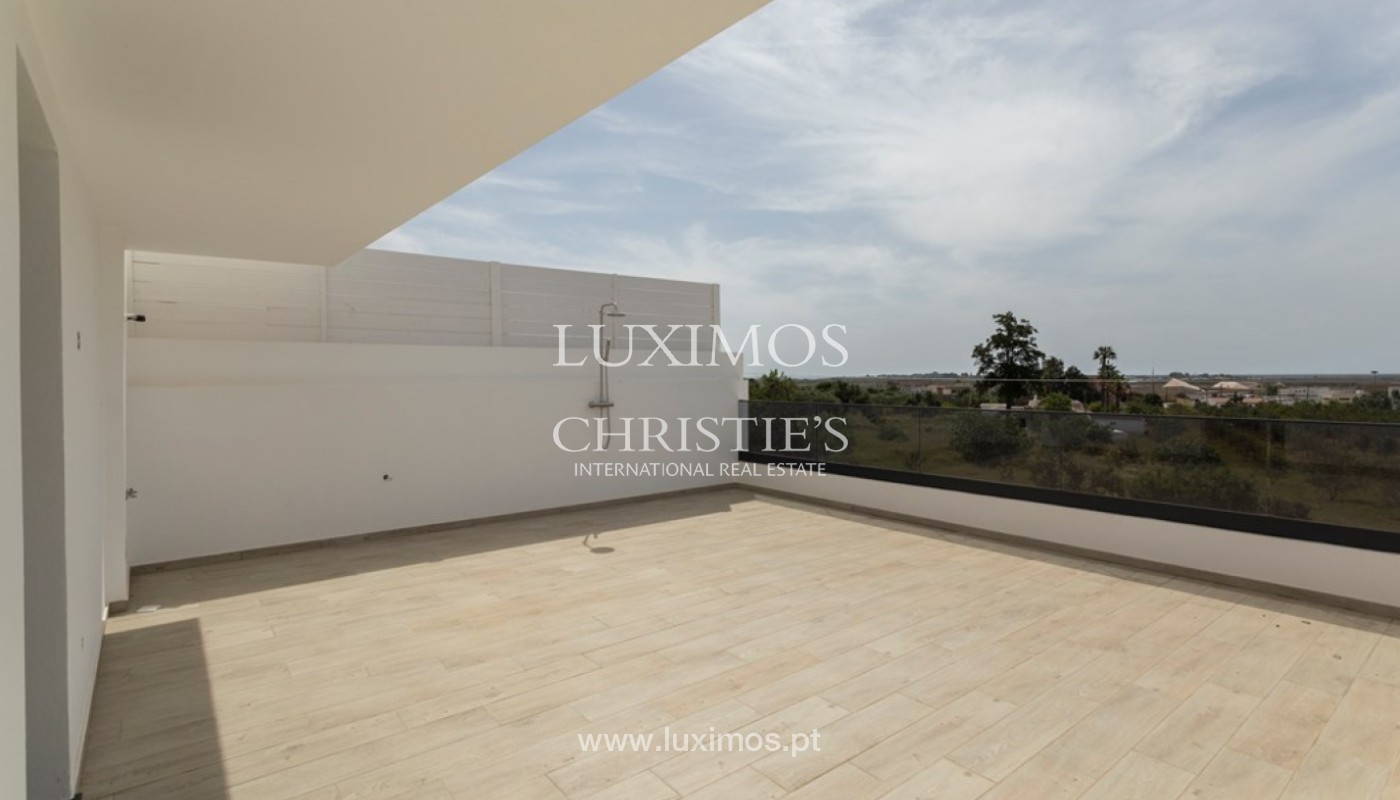 4 Bedroom Villa/Townhouse's Image 19