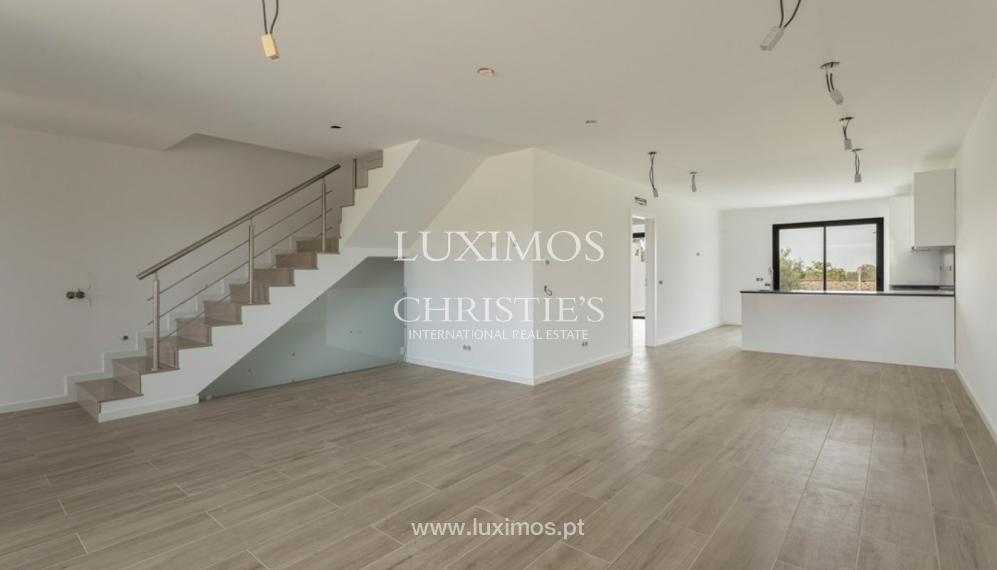 4 Bedroom Villa/Townhouse's Image 3