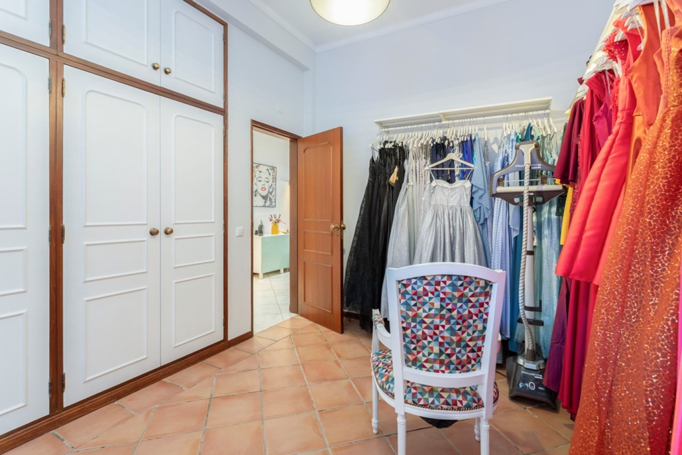 Fantastique appartement de 3+1 chambres à vendre dans le centre de Loulé, Algarve_263155
