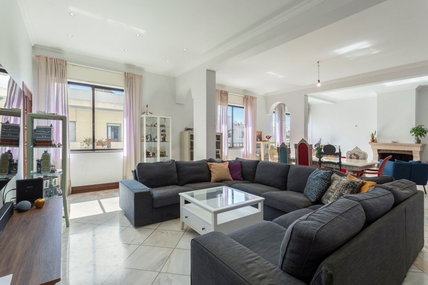 Fantastique appartement de 3+1 chambres à vendre dans le centre de Loulé, Algarve_263168
