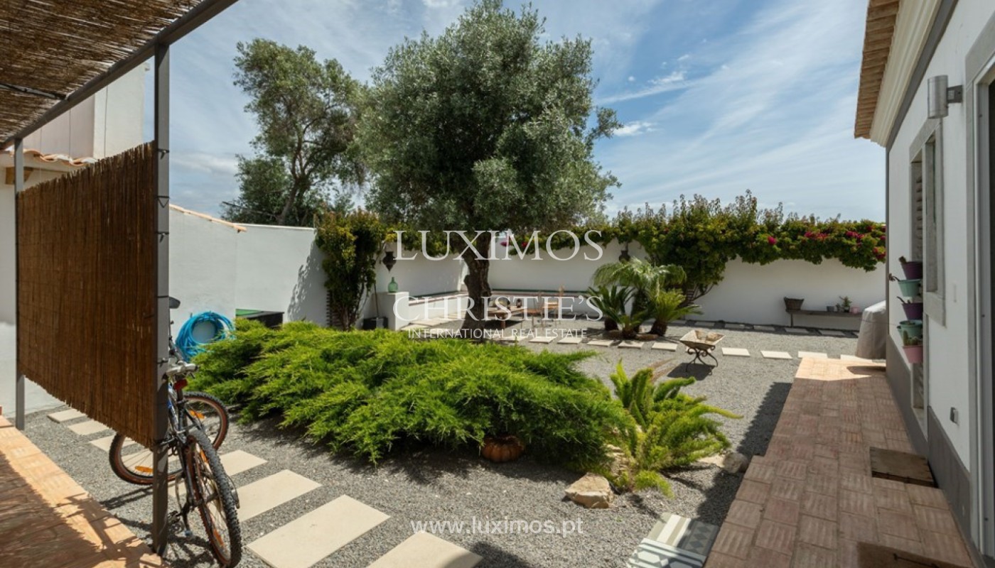 4 Bedroom Villa/Townhouse's Image 27