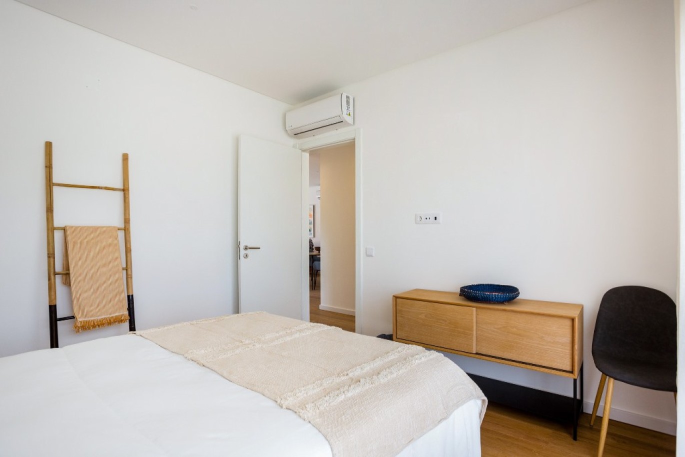Piso nuevo de 1+2 dormitorios en venta, en Lagoa, Algarve_264693