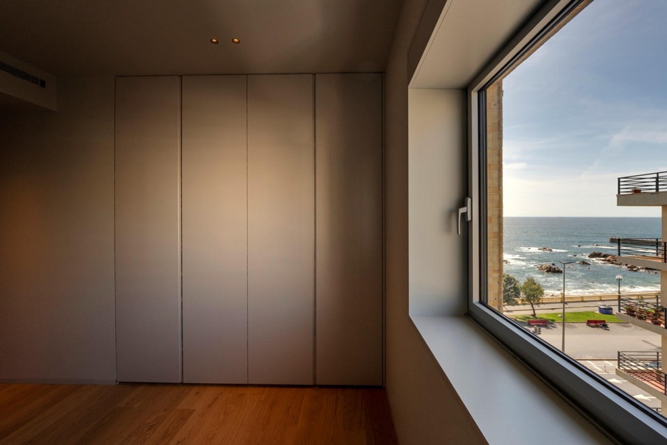 Renovated three-bedroom condominium, for sale, Foz, Porto, Portugal_264746