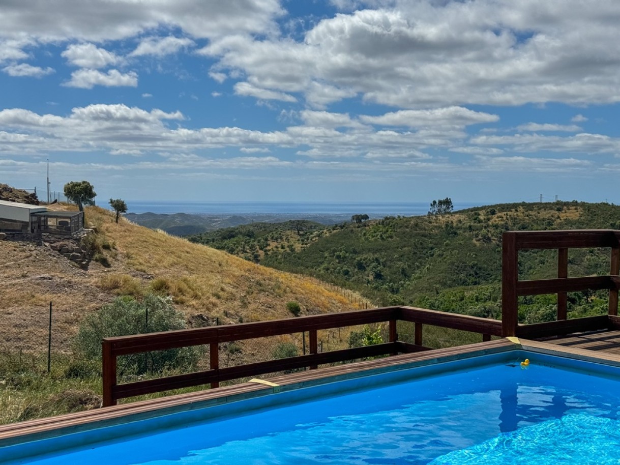 Villa de 2 chambres avec piscine, à vendre à Tavira, Algarve_265779