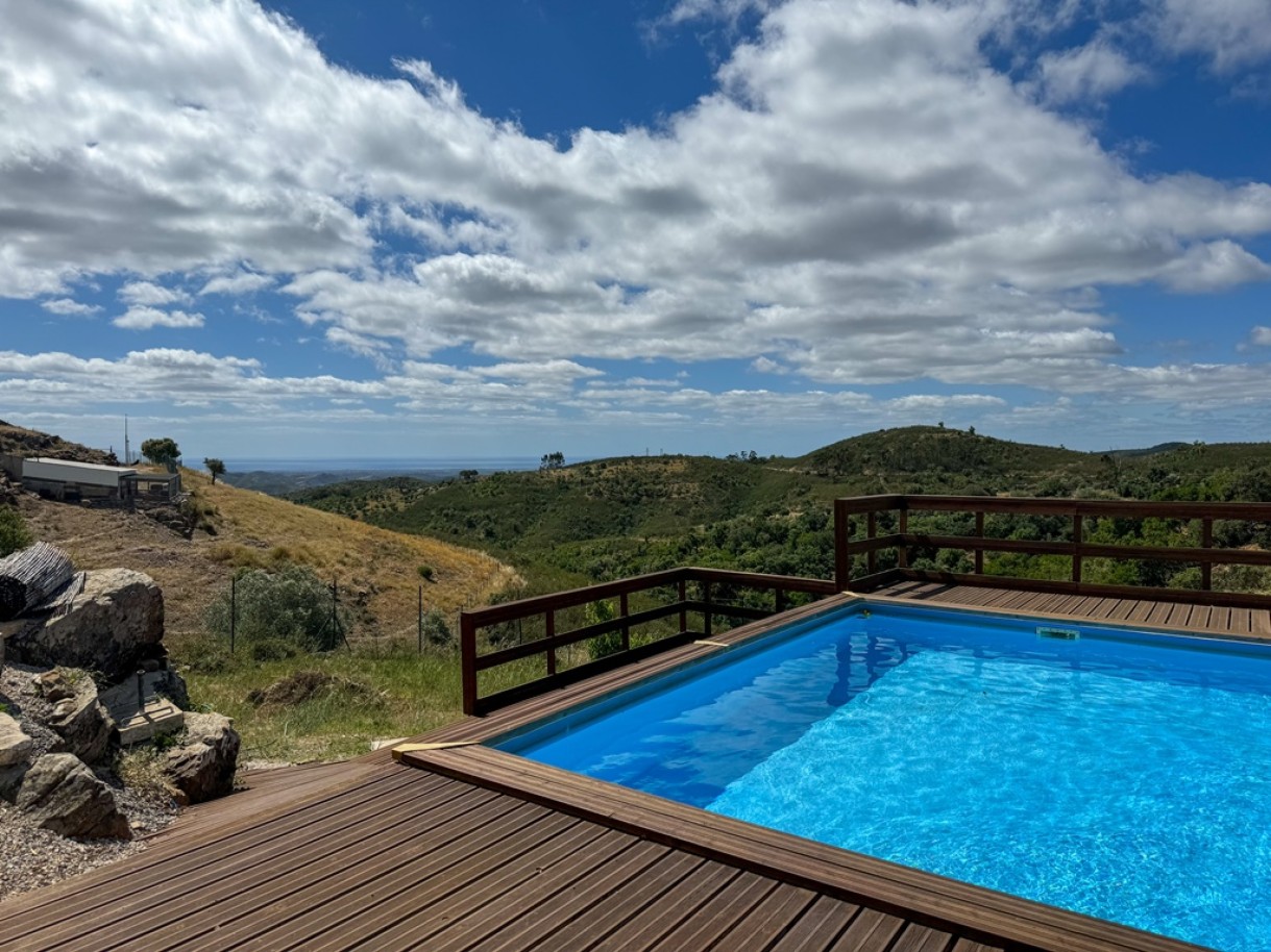 Villa de 2 chambres avec piscine, à vendre à Tavira, Algarve_265782