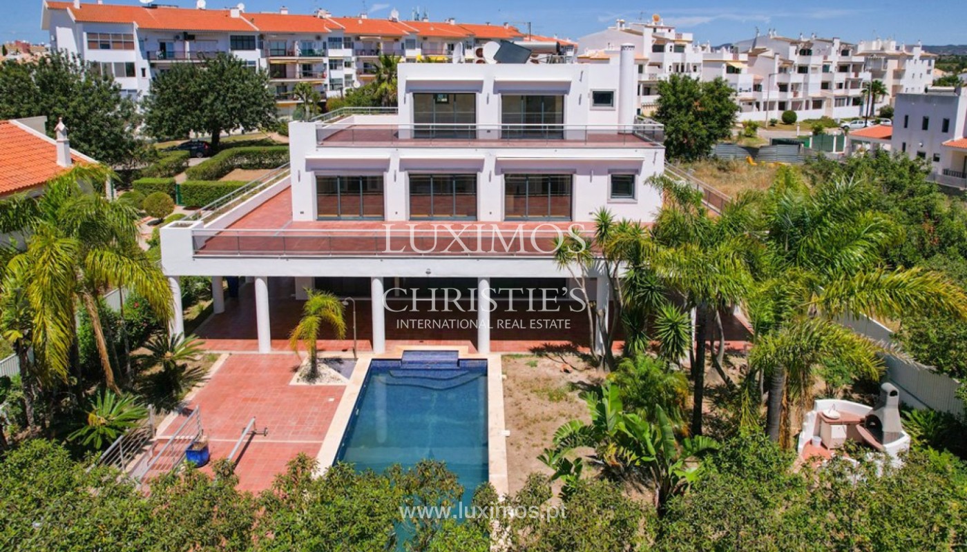 3 Bedroom Villa/Townhouse's Image 19