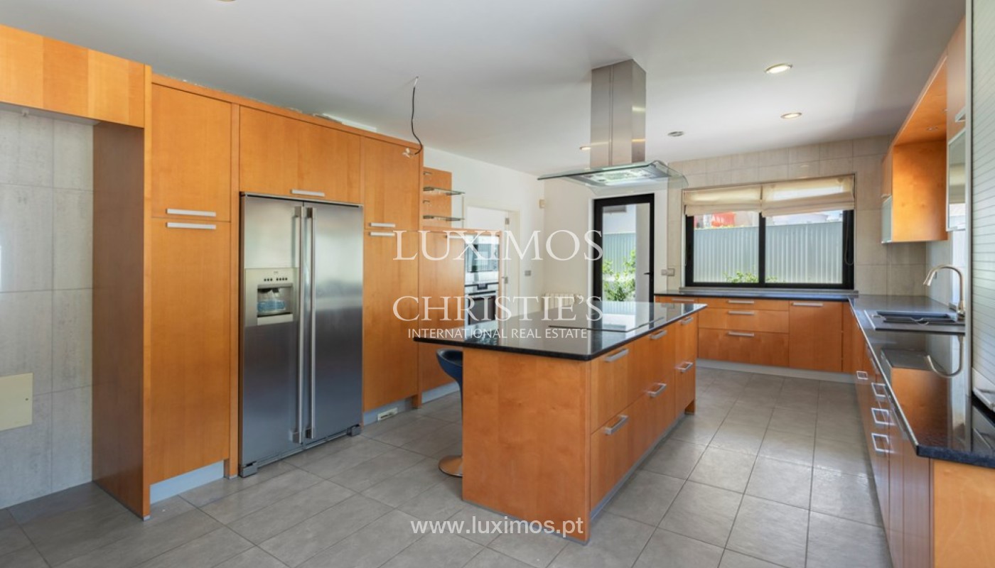 3 Bedroom Villa/Townhouse's Image 4