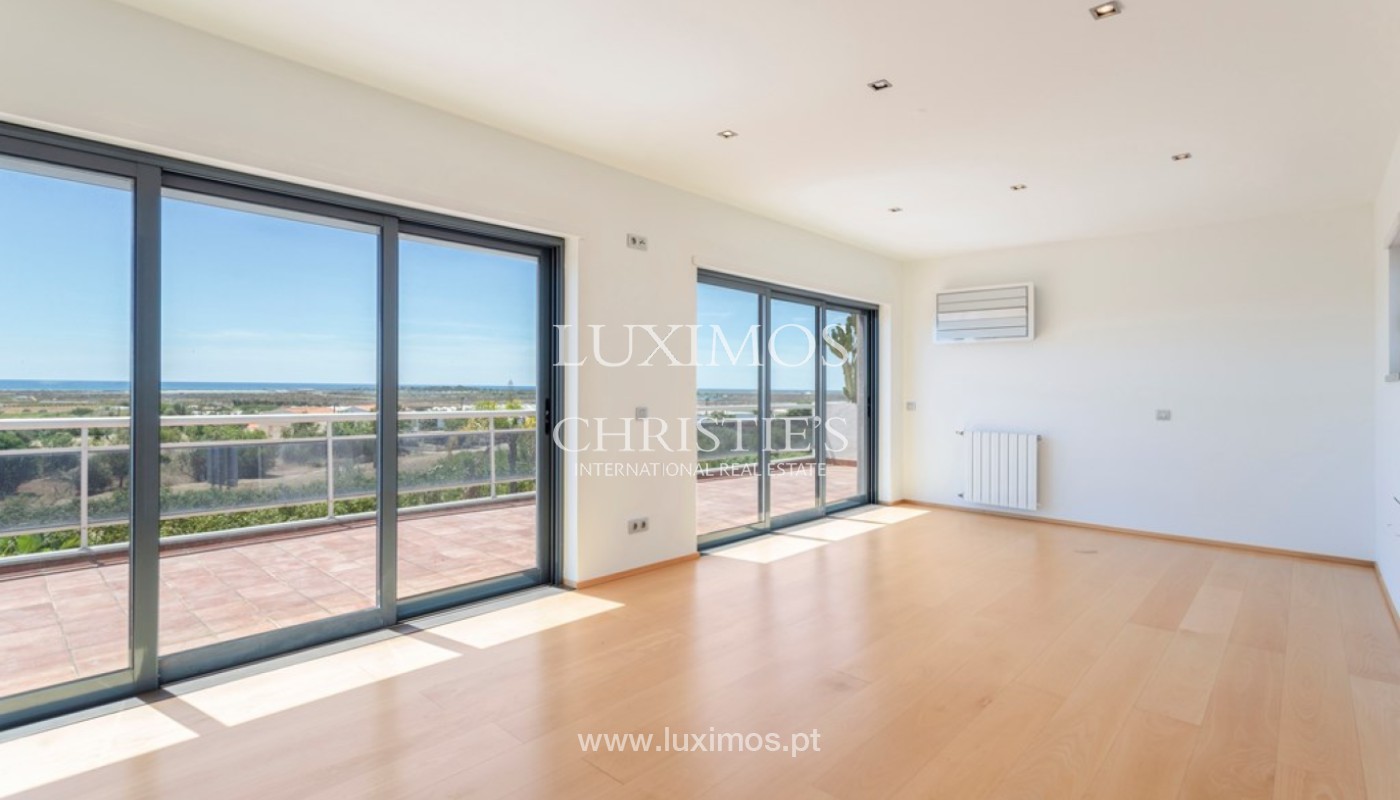 3 Bedroom Villa/Townhouse's Image 16