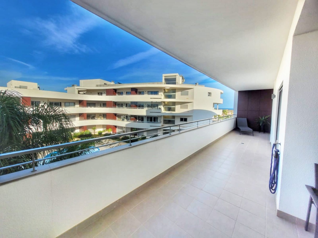 Luxuoso Apartamento T2 com dupla vista mar, com piscina, em Porto de Mós, Lagos, Algarve_267357