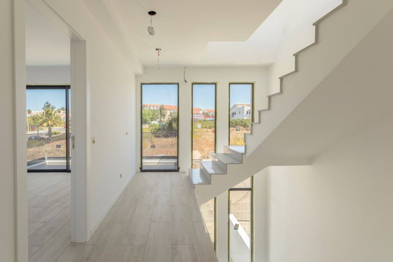Neues 3 Schlafzimmer Stadthaus zu verkaufen in Tavira, Algarve_267397