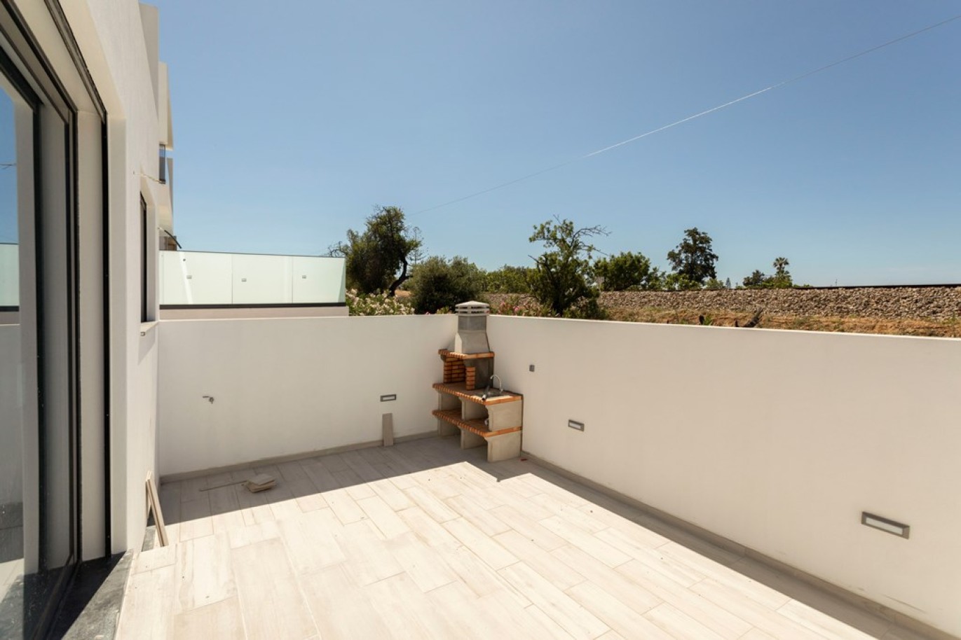 Neues 3 Schlafzimmer Stadthaus zu verkaufen in Tavira, Algarve_267410