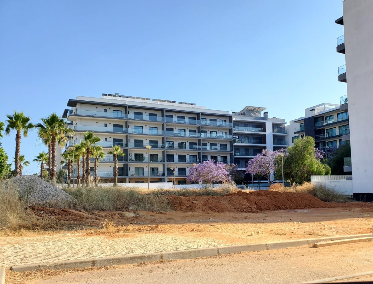 Land with viability for building construction, in Faro city center, Algarve _267485