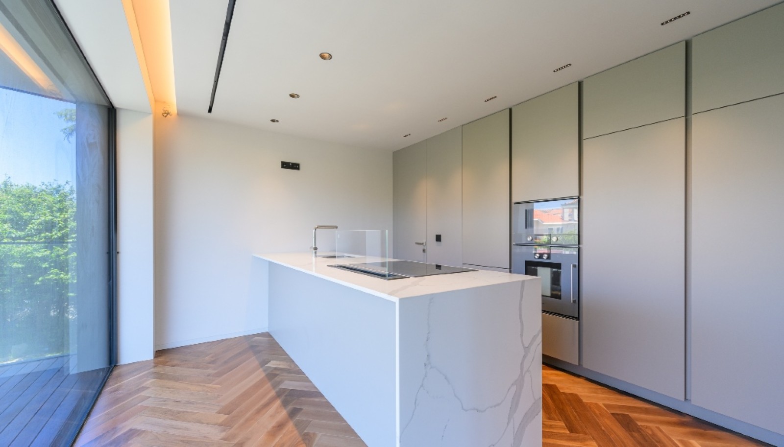Selling: New apartment with terrace, in Boavista, Porto, Portugal_267526