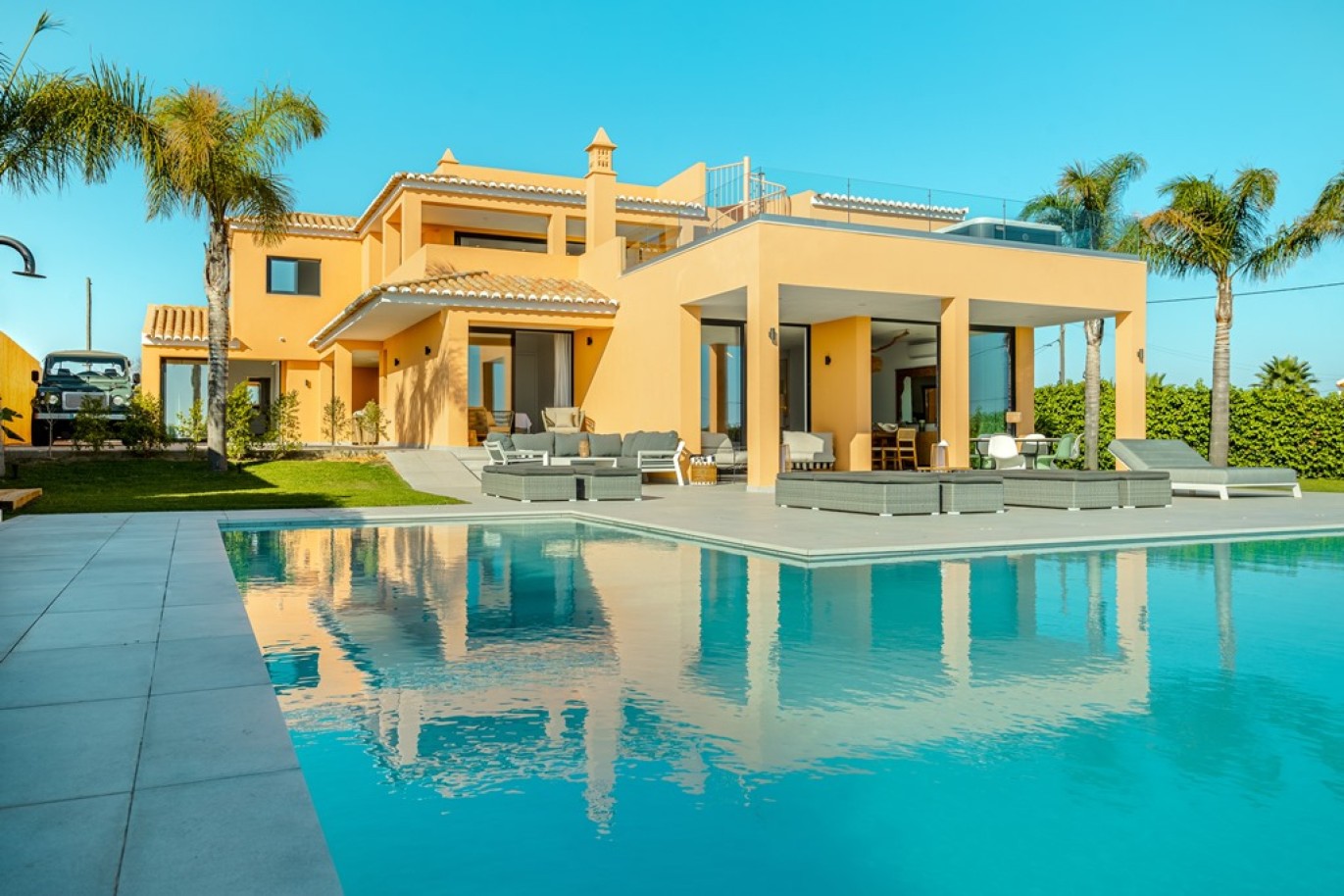 Villa de lujo de 5 dormitorios junto al mar, en venta en Arrifes Playa, Algarve_267771