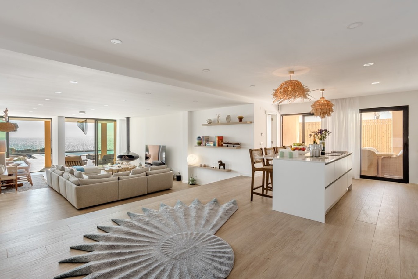 Villa de lujo de 5 dormitorios junto al mar, en venta en Arrifes Playa, Algarve_267782