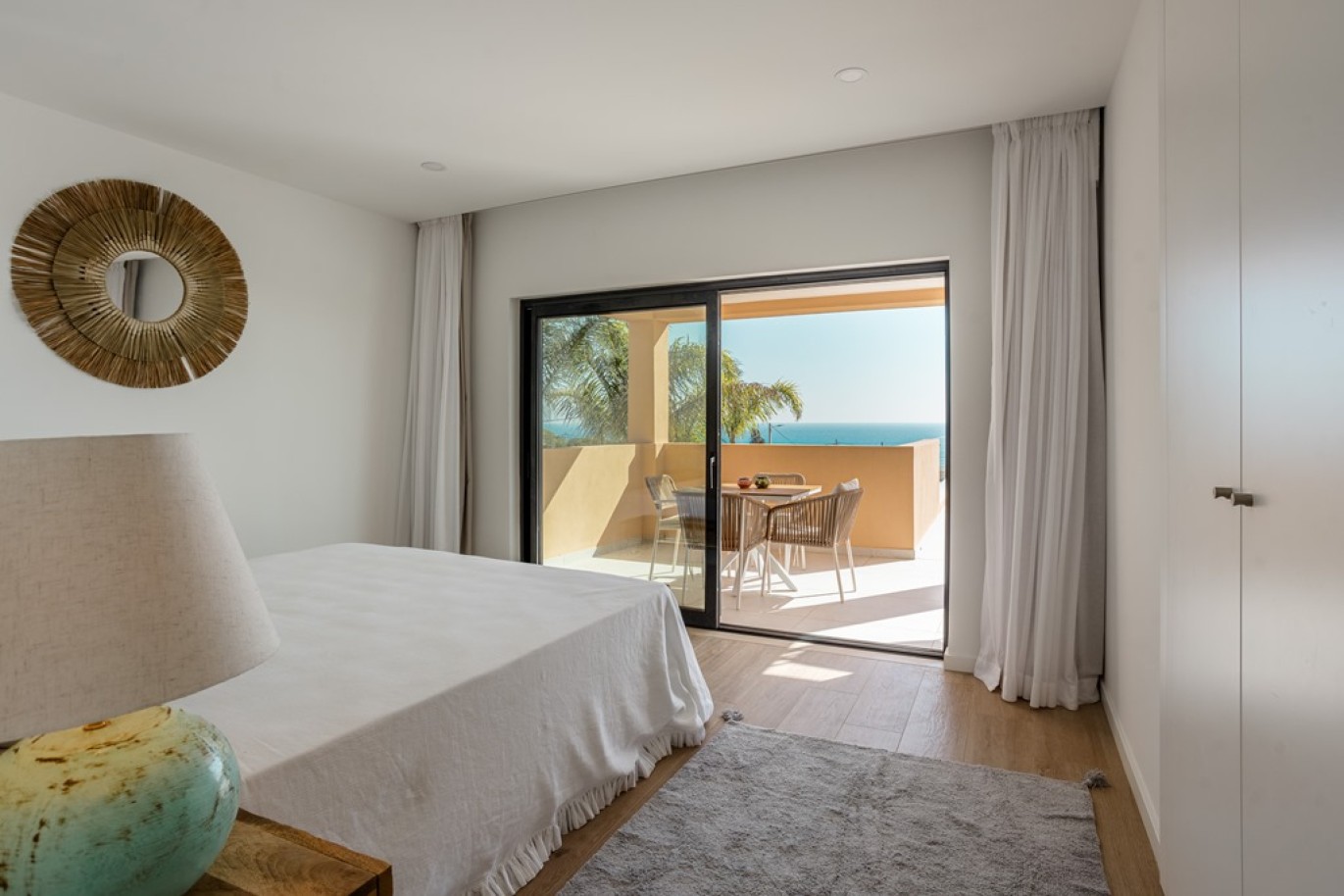 Villa de lujo de 5 dormitorios junto al mar, en venta en Arrifes Playa, Algarve_267800