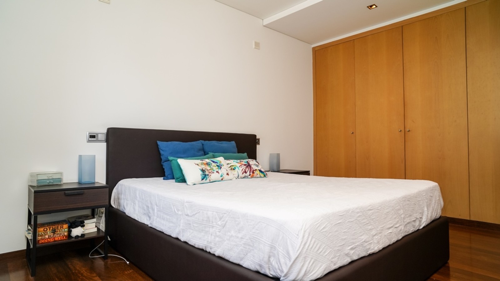 Two bedroom apartment with balcony, for sale, in Porto, Portugal_267934
