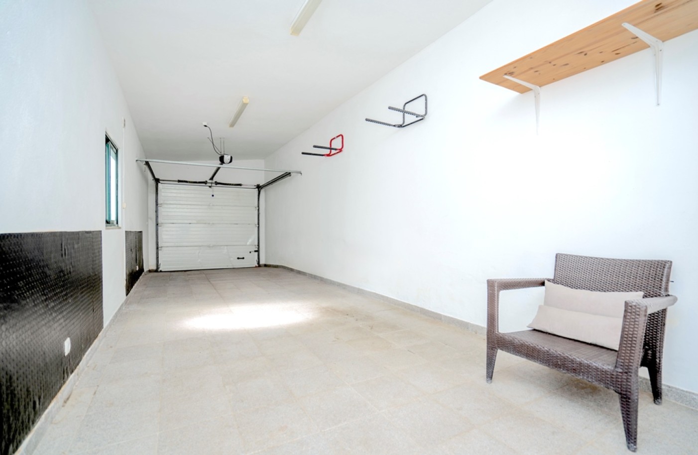 Villa rénovée de 4 chambres avec piscine, à vendre à Vilamoura, Algarve_268744