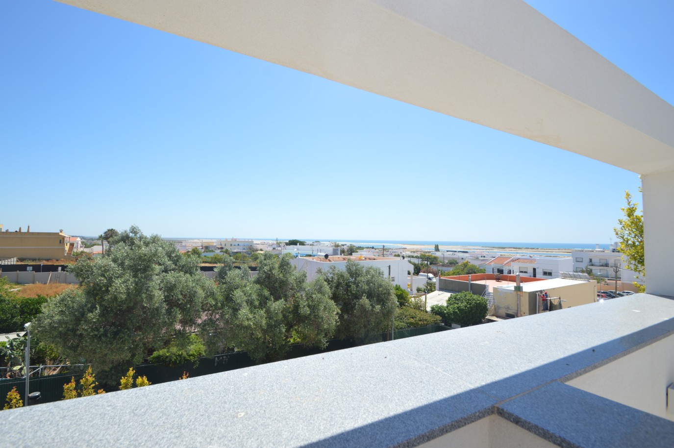 Fantástica Moradia, 3 quartos, com piscina, para venda na Fuseta, Algarve_269615