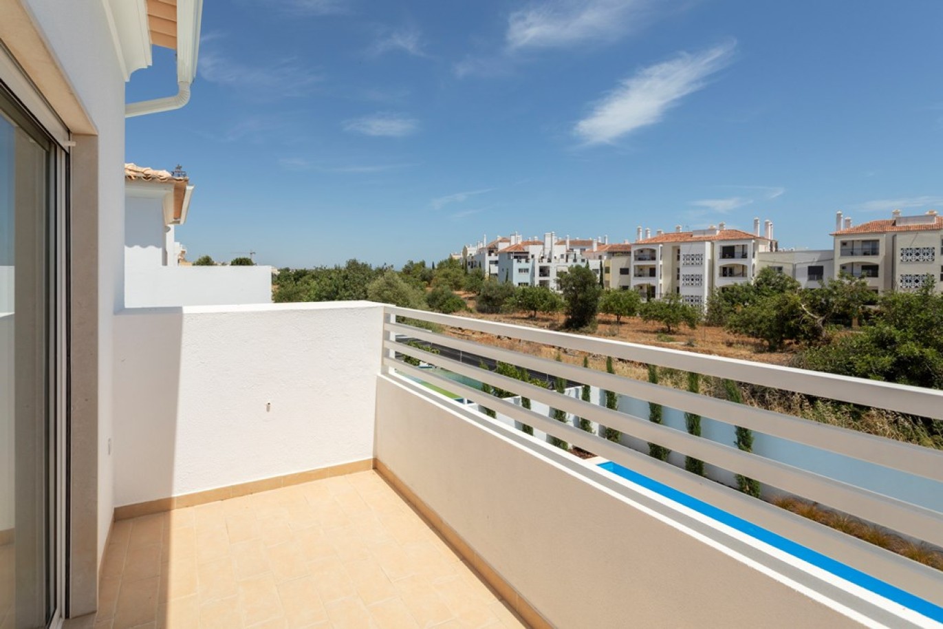 4-bedroom villa with pool, for sale in Cabanas de Tavira, Algarve_270283