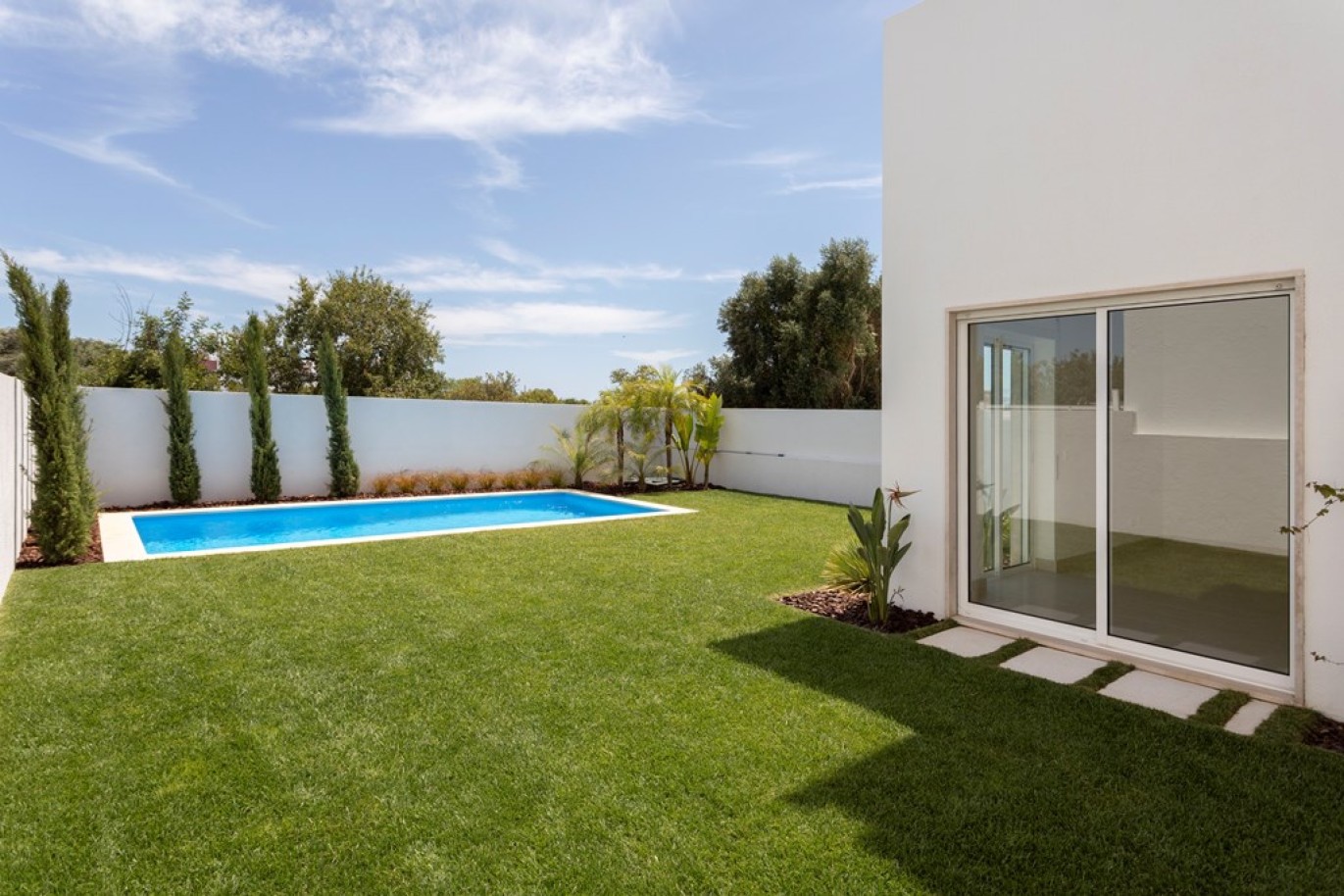 4-bedroom villa with pool, for sale in Cabanas de Tavira, Algarve_270290