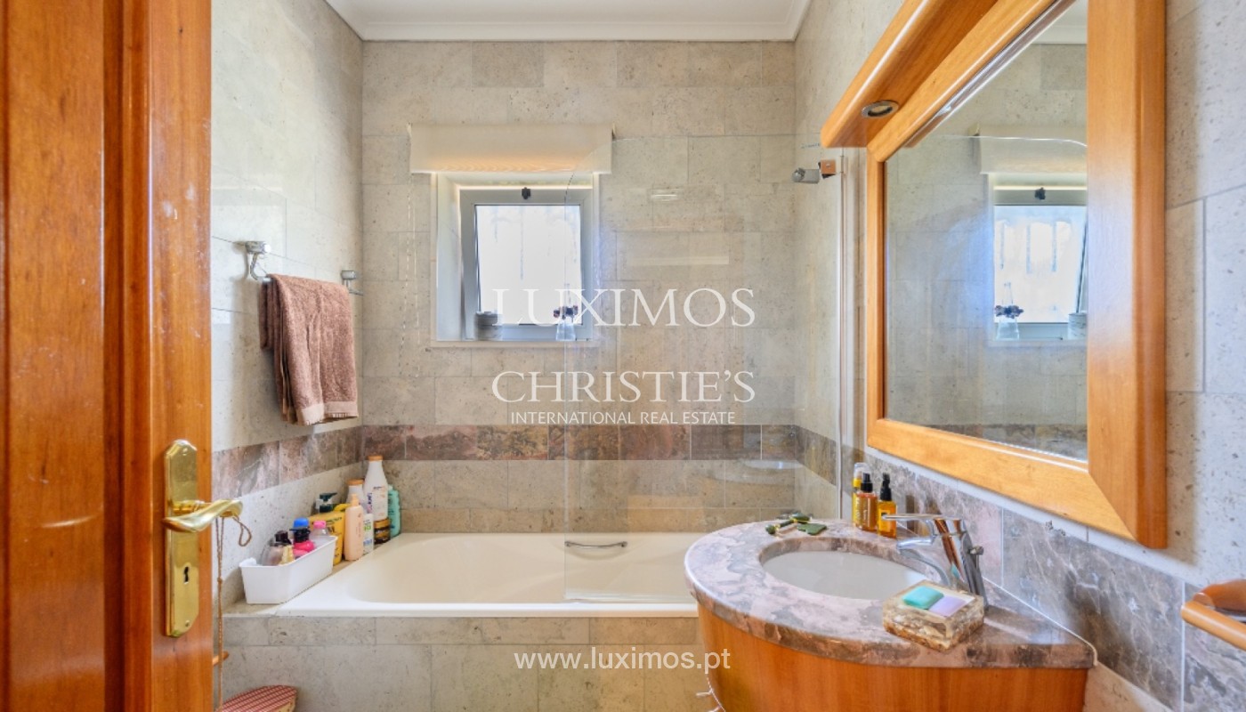 4 Bedroom Villa/Townhouse's Image 12