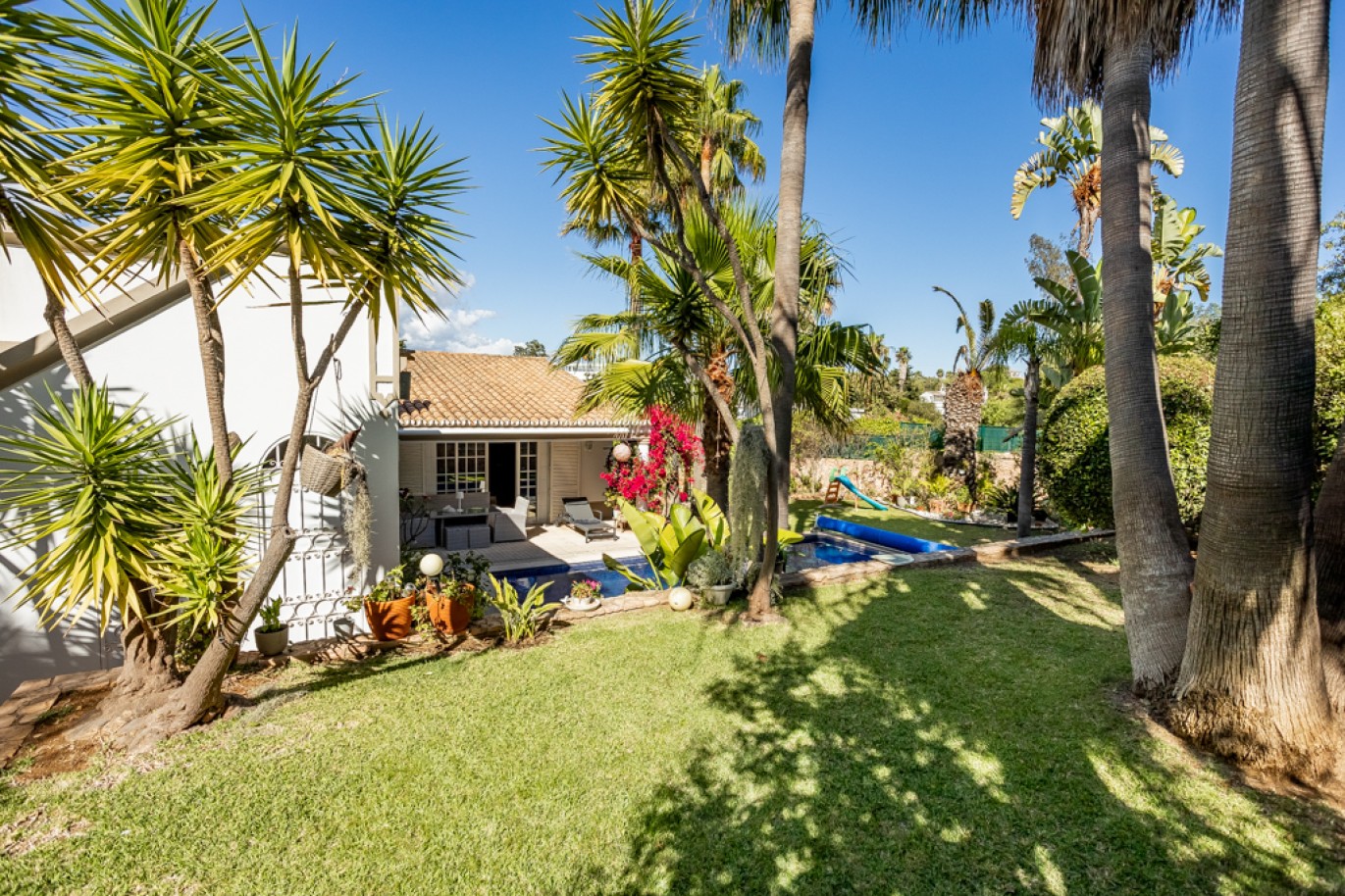 Picturesque villa 3-bedrooms, for sale in Guia, Albufeira, Algarve_272809