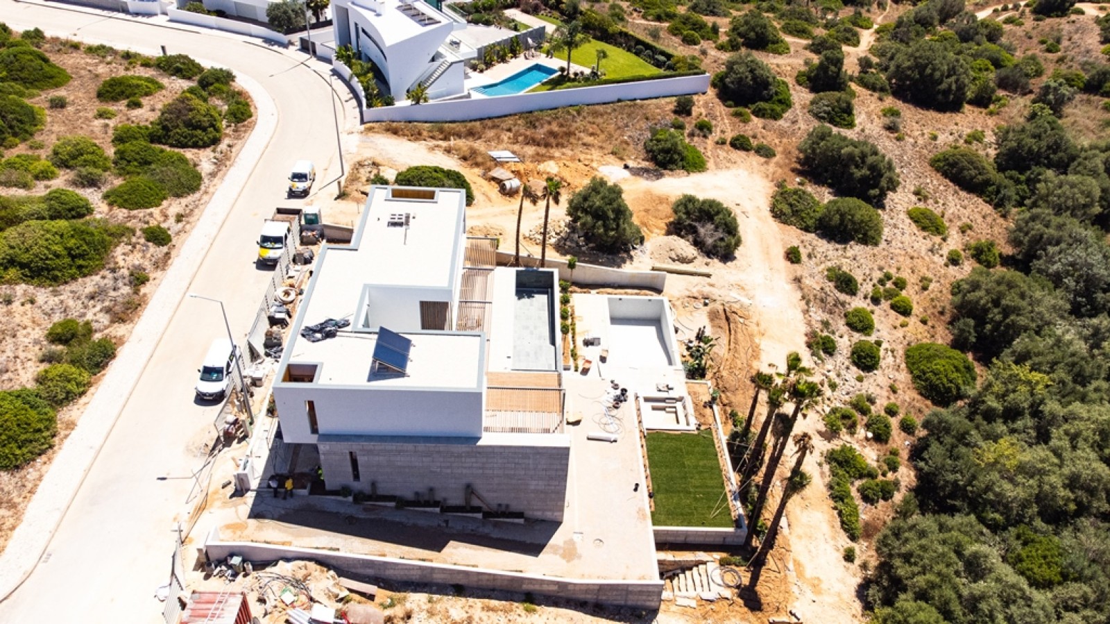 Villa moderna, vista al mar, 2 piscinas, en Porto de Mós, Lagos, Algarve_272891
