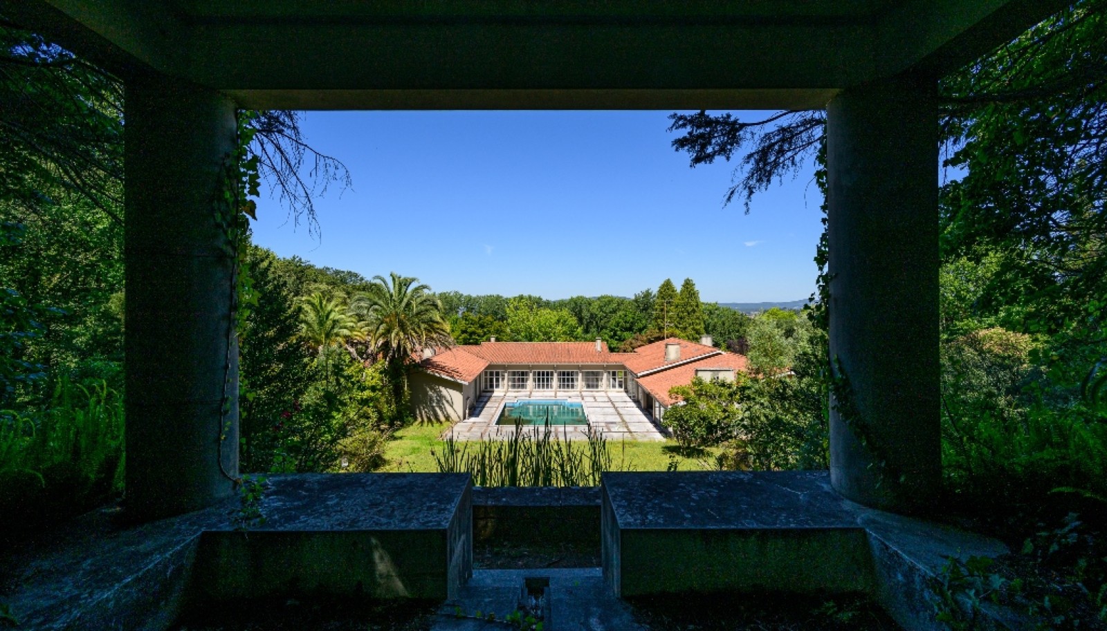 Villa de seis dormitorios con piscina, en venta, Famalicão, Portugal_276386