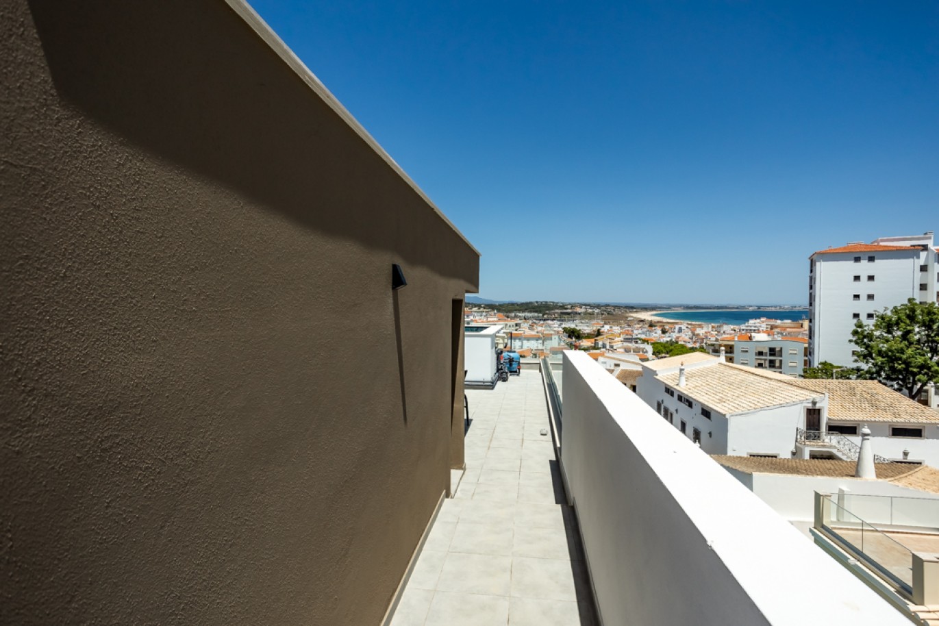 Modern 3-bedroom villa with sea views in Lagos, Algarve, Portugal_277233