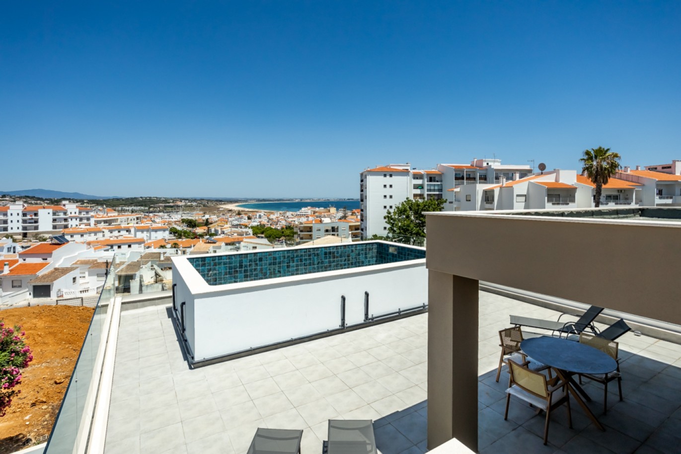 Modern 3-bedroom villa with sea views in Lagos, Algarve, Portugal_277235