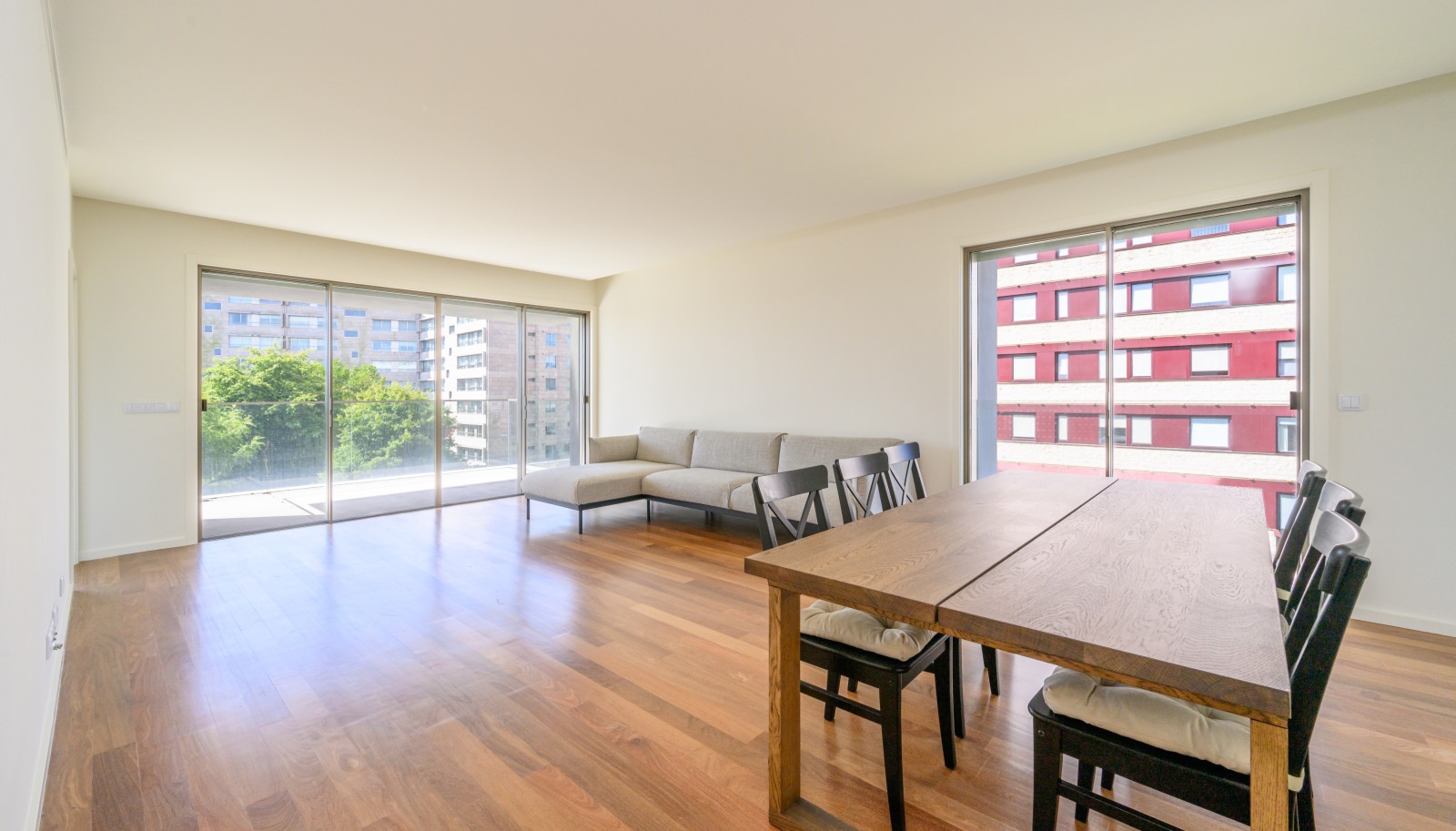 Dreo-Zimmer-Wohnung mit Balkon in Pinhais da Foz in Porto, Portugal_277245