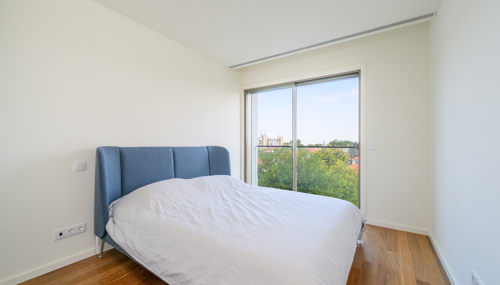 Dreo-Zimmer-Wohnung mit Balkon in Pinhais da Foz in Porto, Portugal_277261