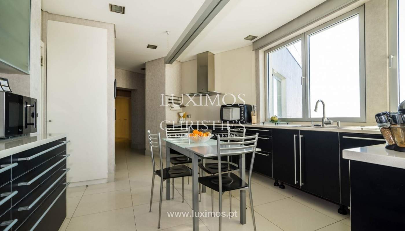 Wohnung zum Verkauf, mit Blick auf die Stadt und die Strände, Porto, Portugal_28151