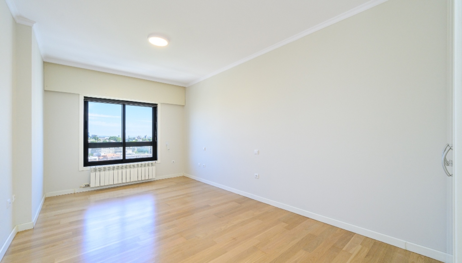 Apartamento T1 remodelado, para arrendar, na Boavista, Porto_283254