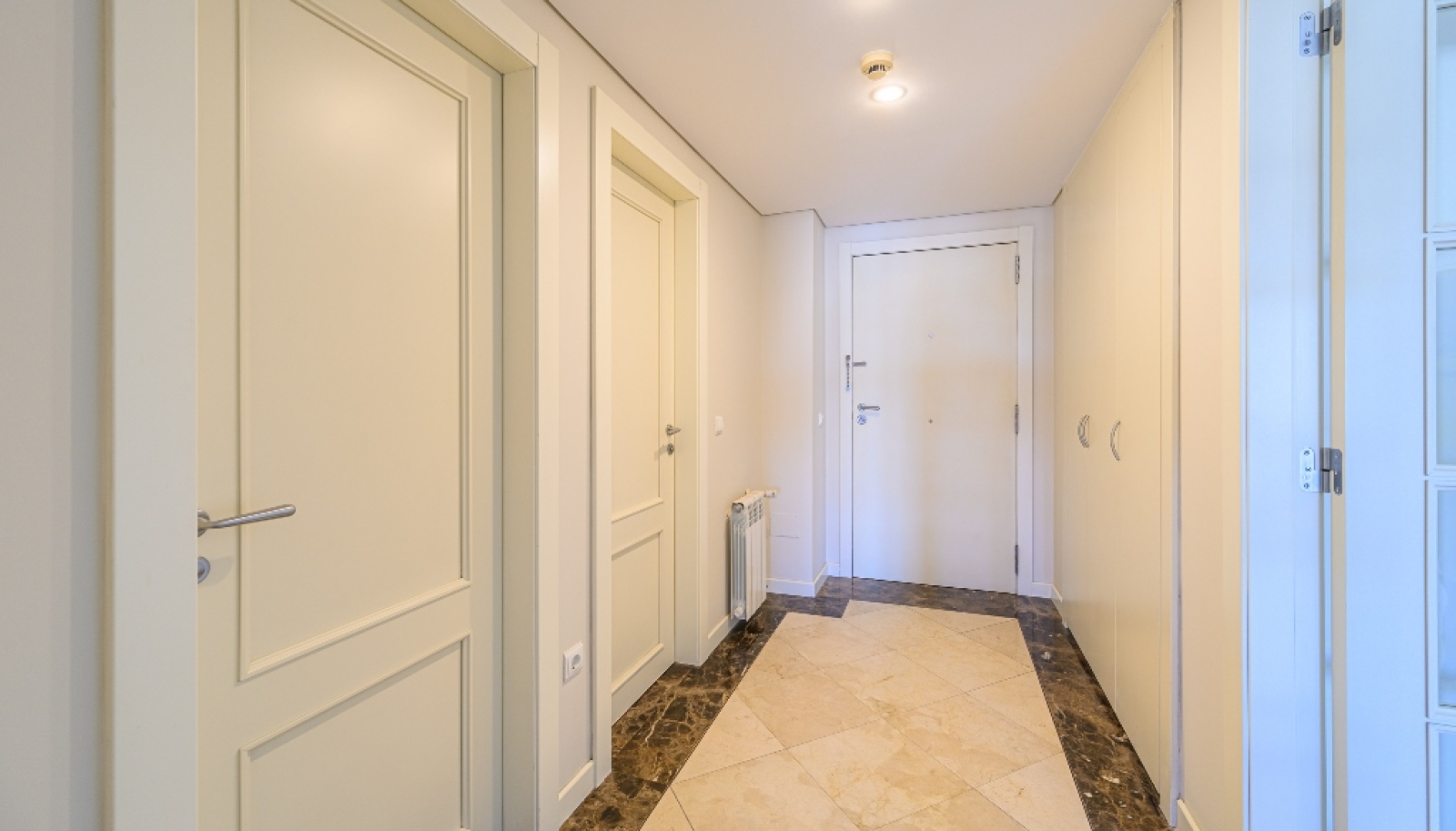 Apartamento T1 remodelado, para arrendar, na Boavista, Porto_283261