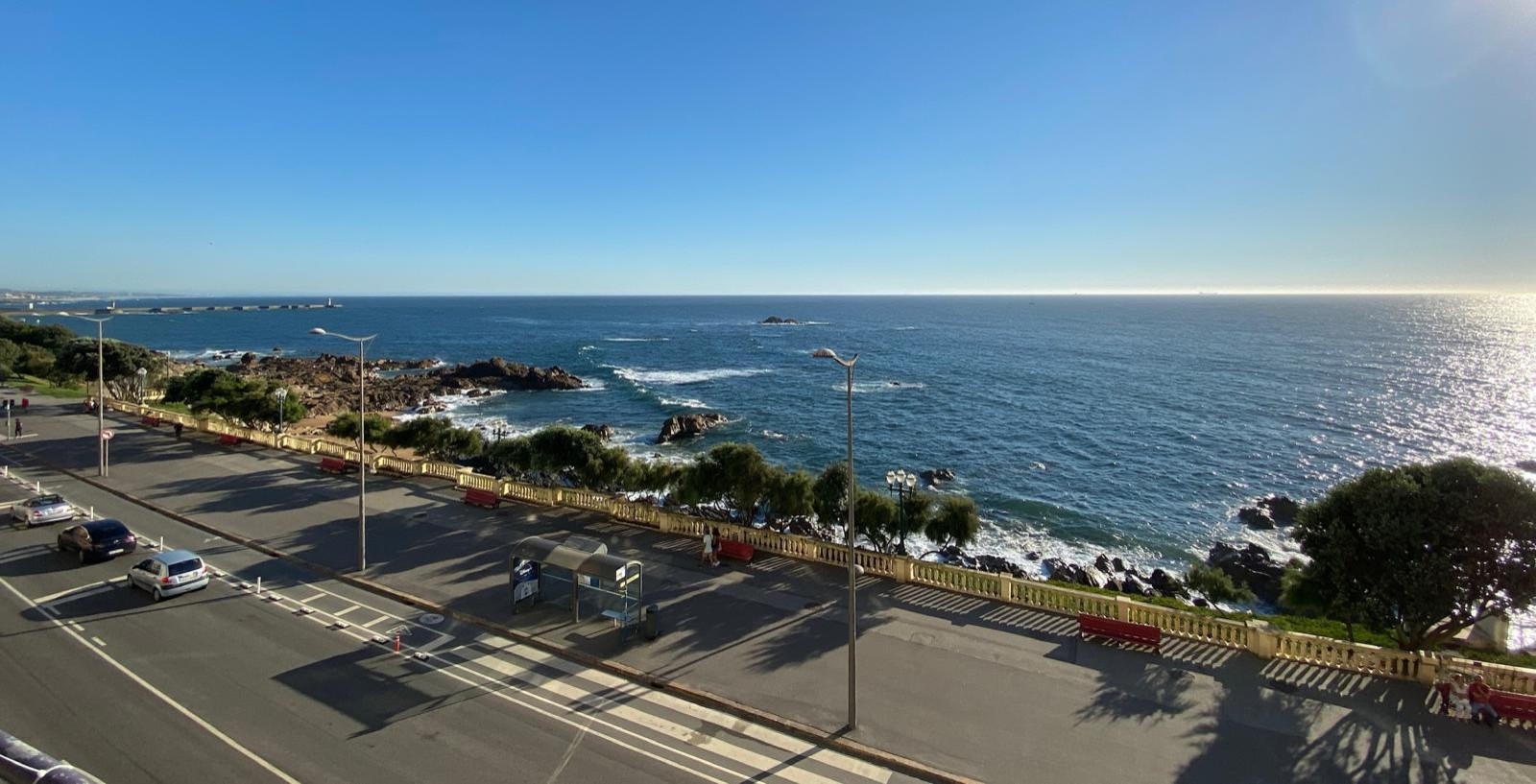 Fivebedroom duplex flat on the seafront, for rent, Porto, Portugal