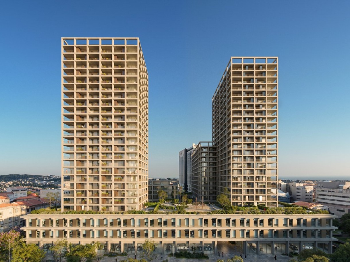 Fernão Magalhães 127: 2 bedroom apartment for sale in the center of Porto_293920
