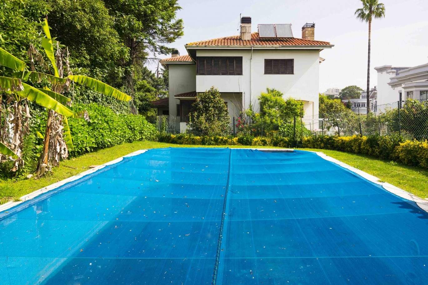 Villa for sale with garden and pool, Boavista, Porto, Portugal_29669